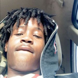 Meet your Posher, Capri